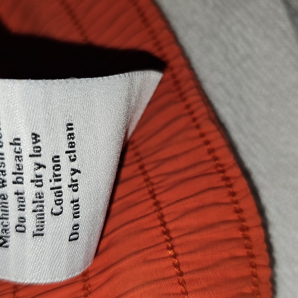 REI + Outdoor Afro Cargo Pants (10) - Picture 10 of 10